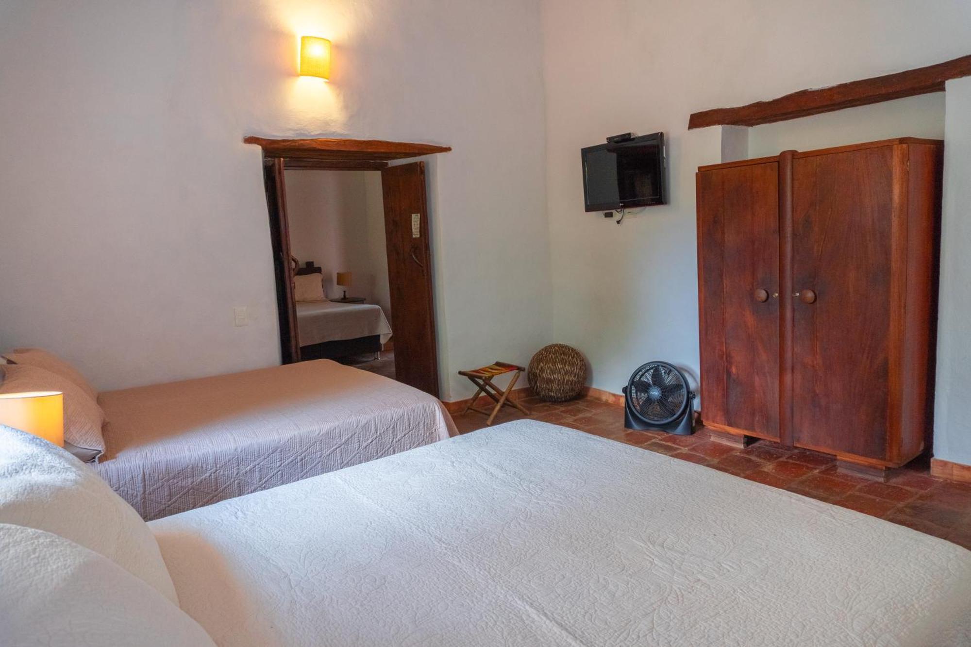 Hotel Hacienda Macedonia Барічара Екстер'єр фото