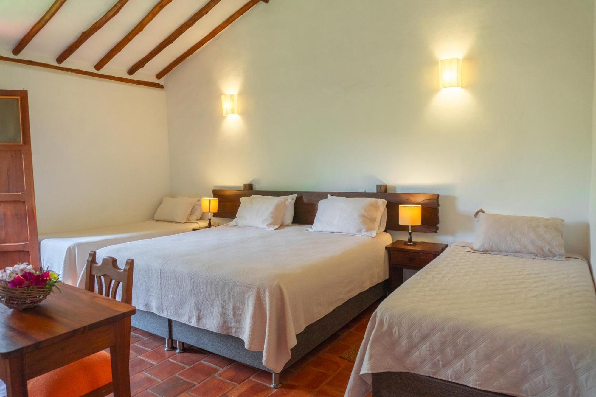 Hotel Hacienda Macedonia Барічара Екстер'єр фото