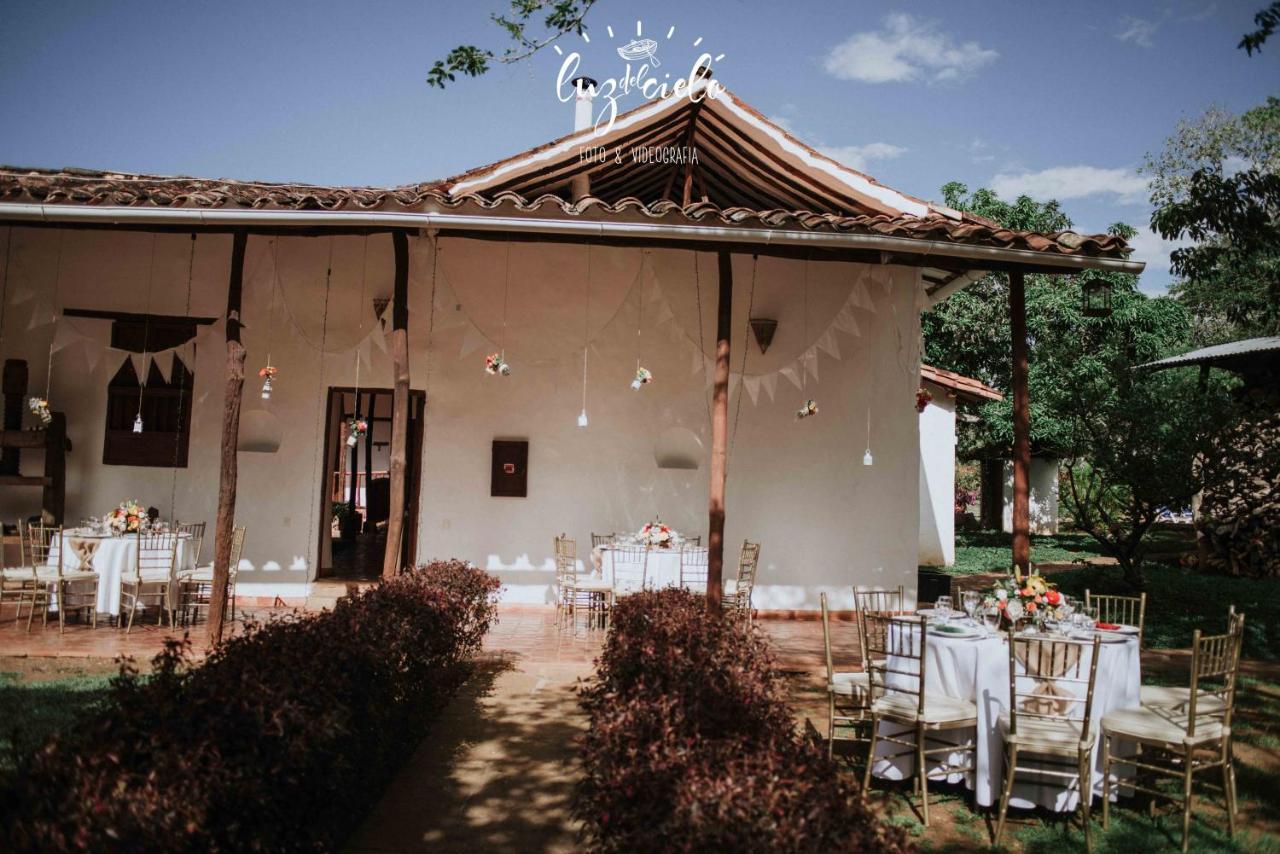 Hotel Hacienda Macedonia Барічара Екстер'єр фото