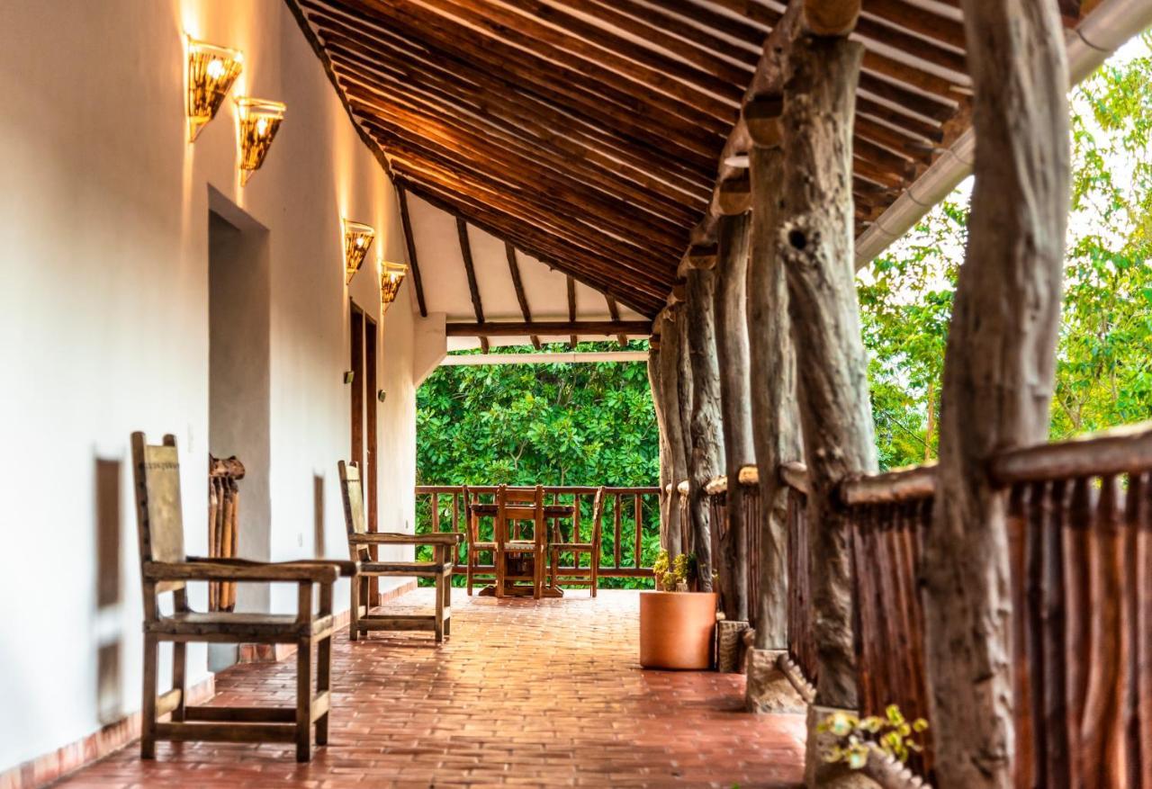 Hotel Hacienda Macedonia Барічара Екстер'єр фото