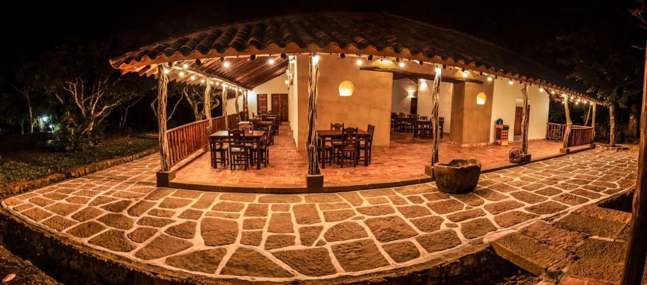 Hotel Hacienda Macedonia Барічара Екстер'єр фото